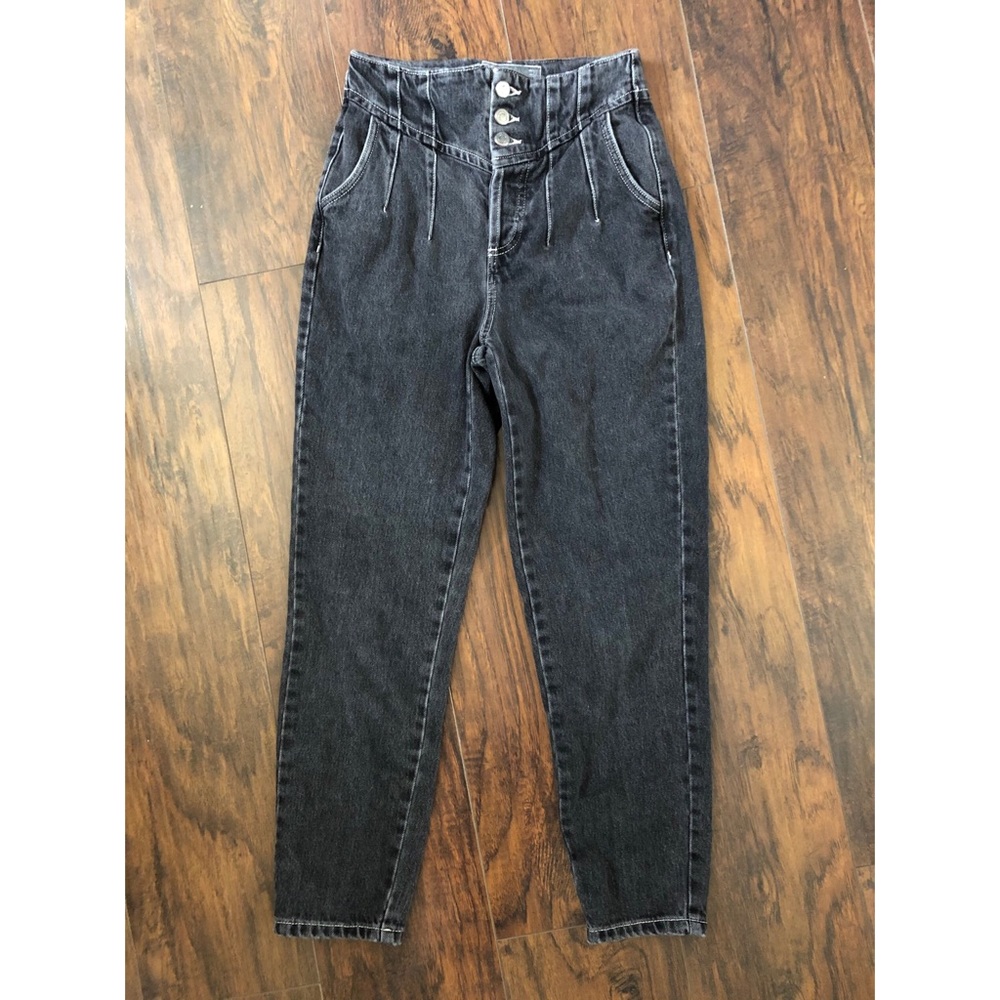 Topshop Women’s Black Acid Wash Mom Jeans